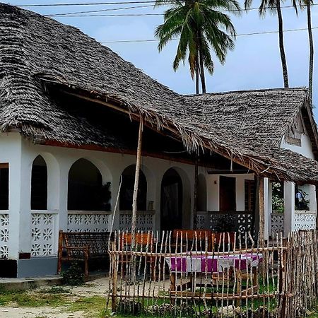 Afrobukuu House Otel Paje Dış mekan fotoğraf